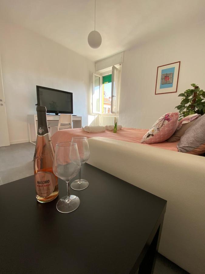 The Chic Holiday Apartment Верона Экстерьер фото